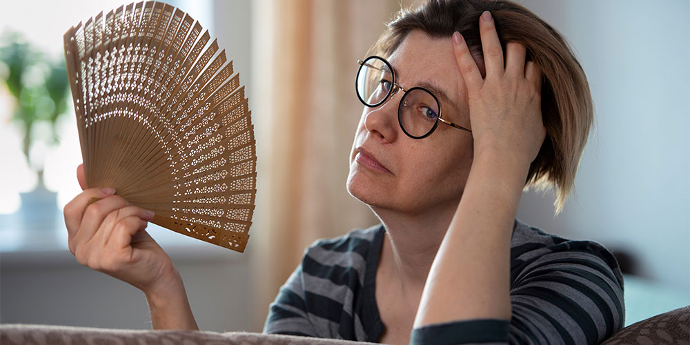 Come ridurre le vampate di calore in menopausa