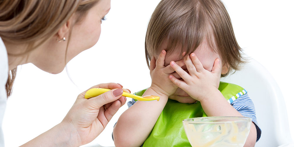 Mio figlio non mangia abbastanza, cosa devo fare? (1-2 anni)